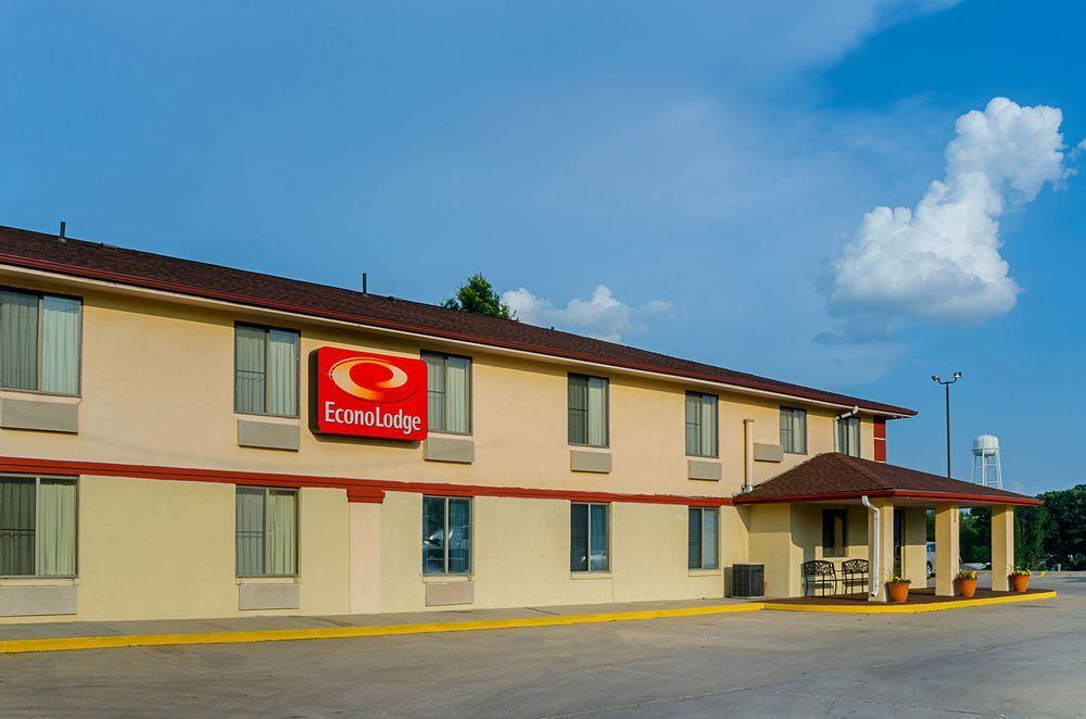 Econo Lodge Lansing - Leavenworth Dış mekan fotoğraf